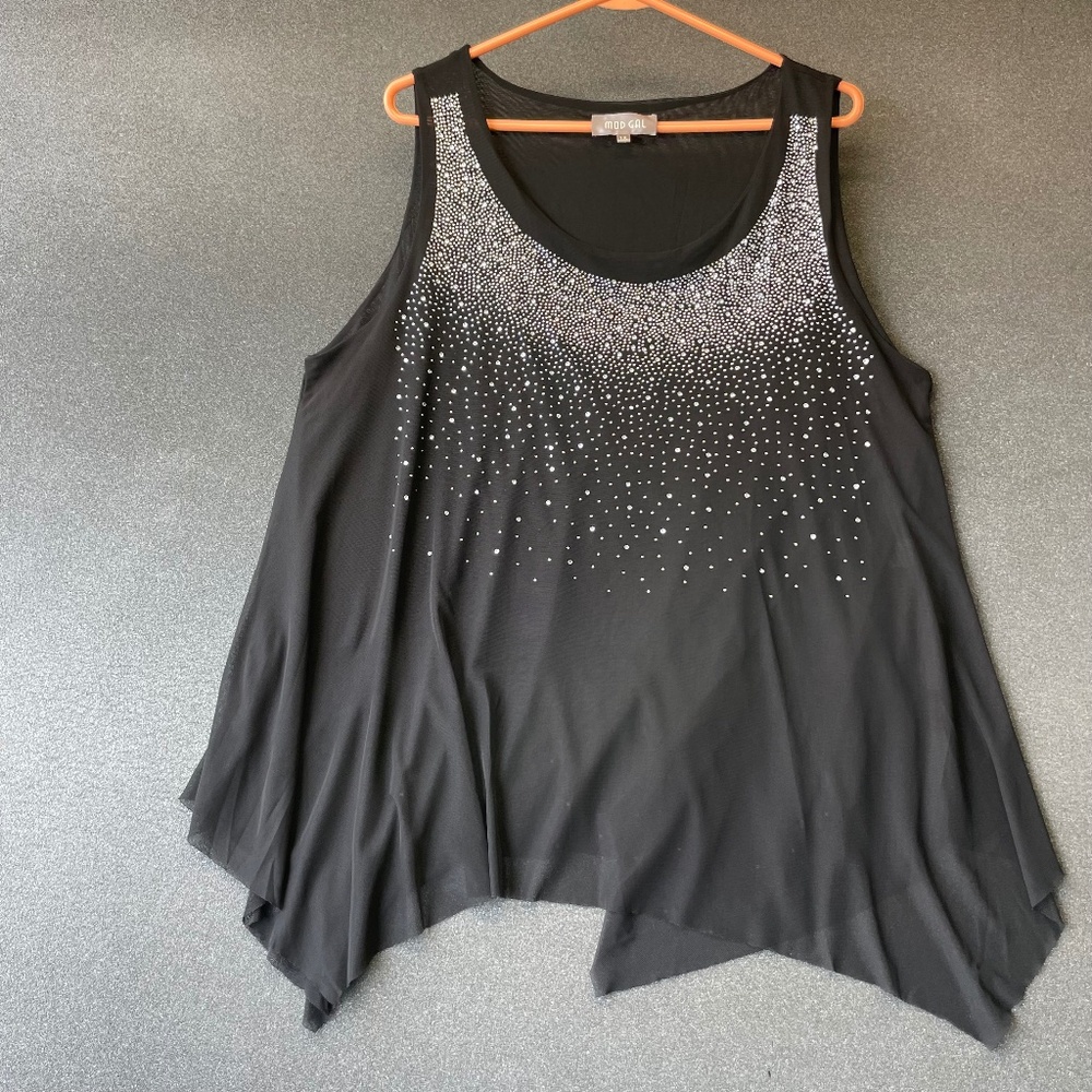 1x Mod Gal Black/Gray Tank Top